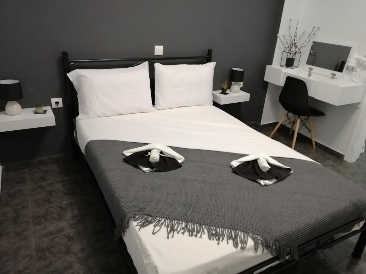 Comfortbnb -Sabbia Calda 8 Perissa  Bagian luar foto