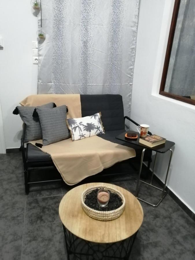 Comfortbnb -Sabbia Calda 8 Perissa  Bagian luar foto