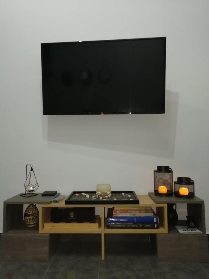 Comfortbnb -Sabbia Calda 8 Perissa  Bagian luar foto