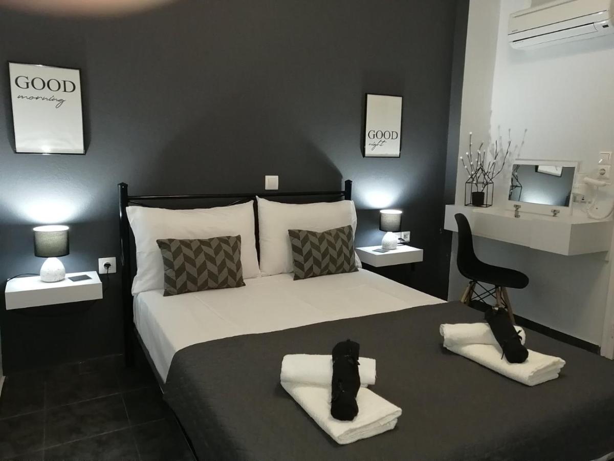 Comfortbnb -Sabbia Calda 8 Perissa  Bagian luar foto